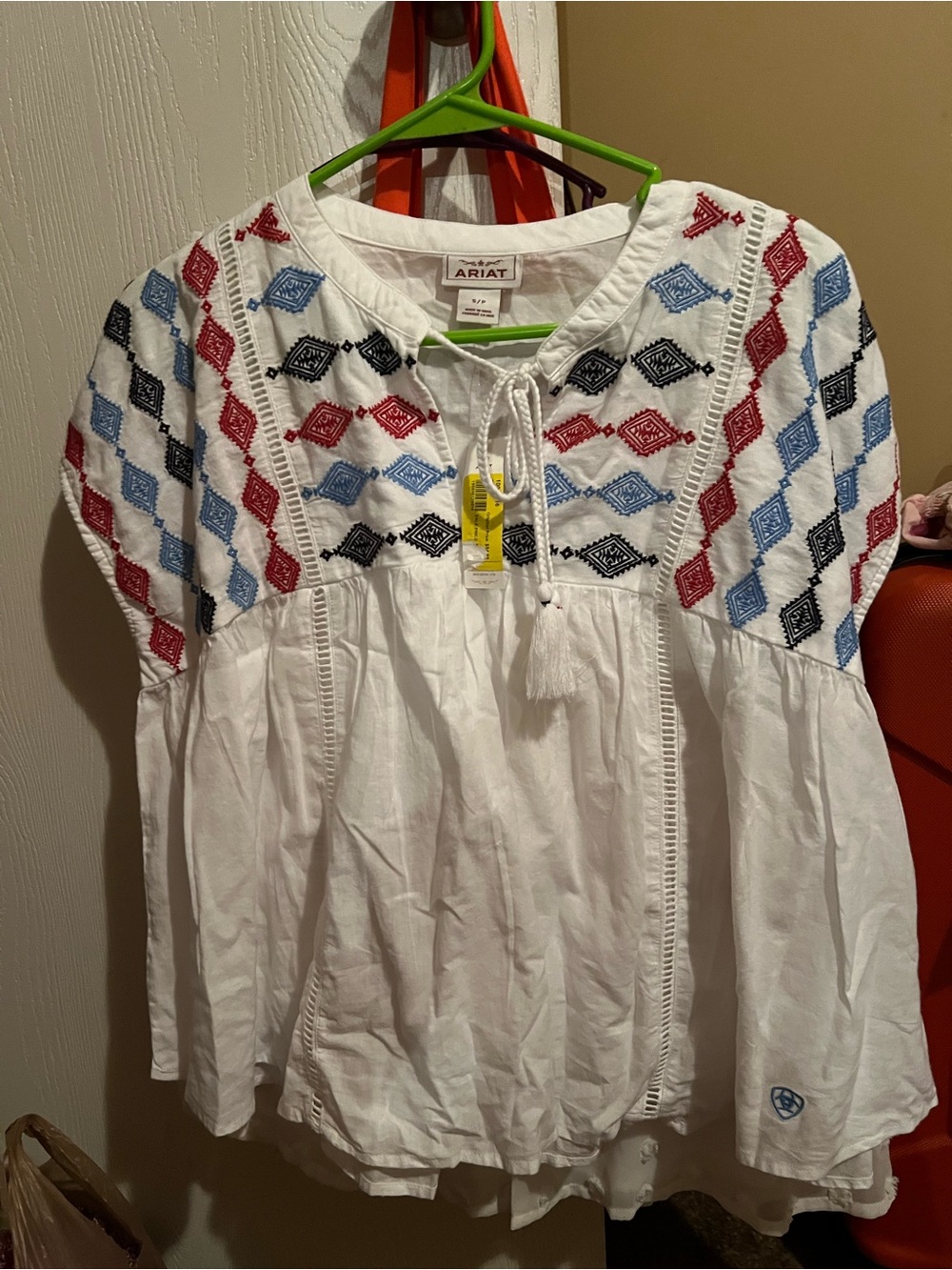 Ariat White Embroidered Top